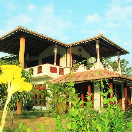 Sinhagiri Villa Сигирия Екстериор снимка