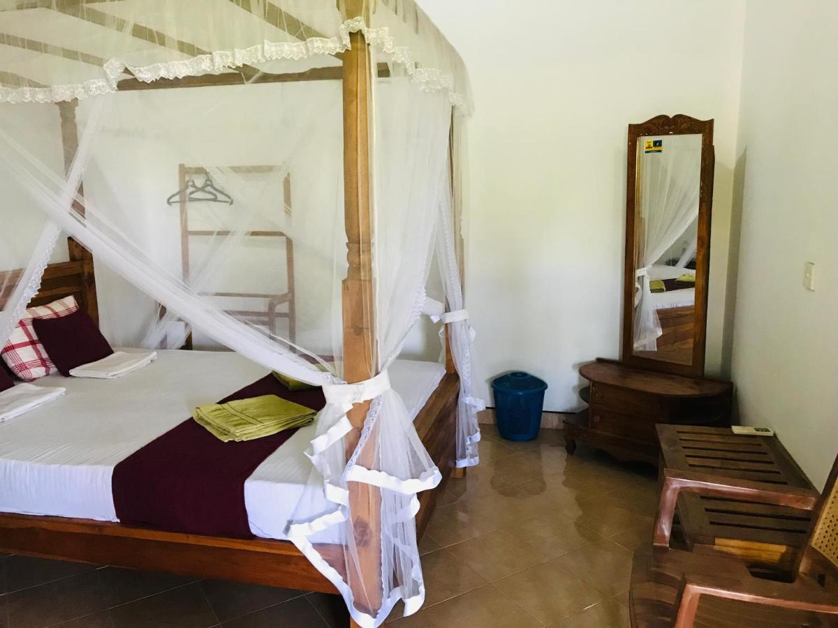 Sinhagiri Villa Сигирия Екстериор снимка