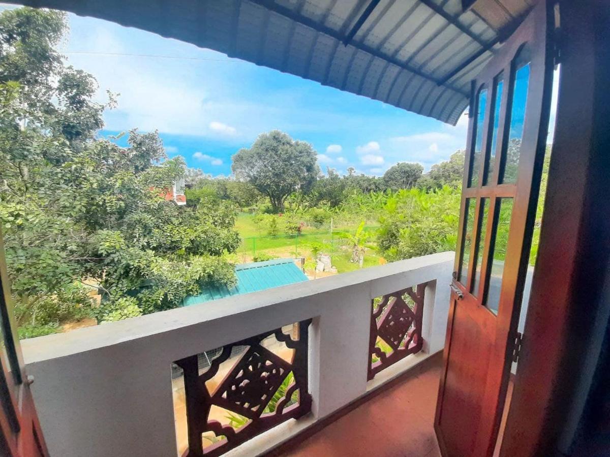 Sinhagiri Villa Сигирия Екстериор снимка